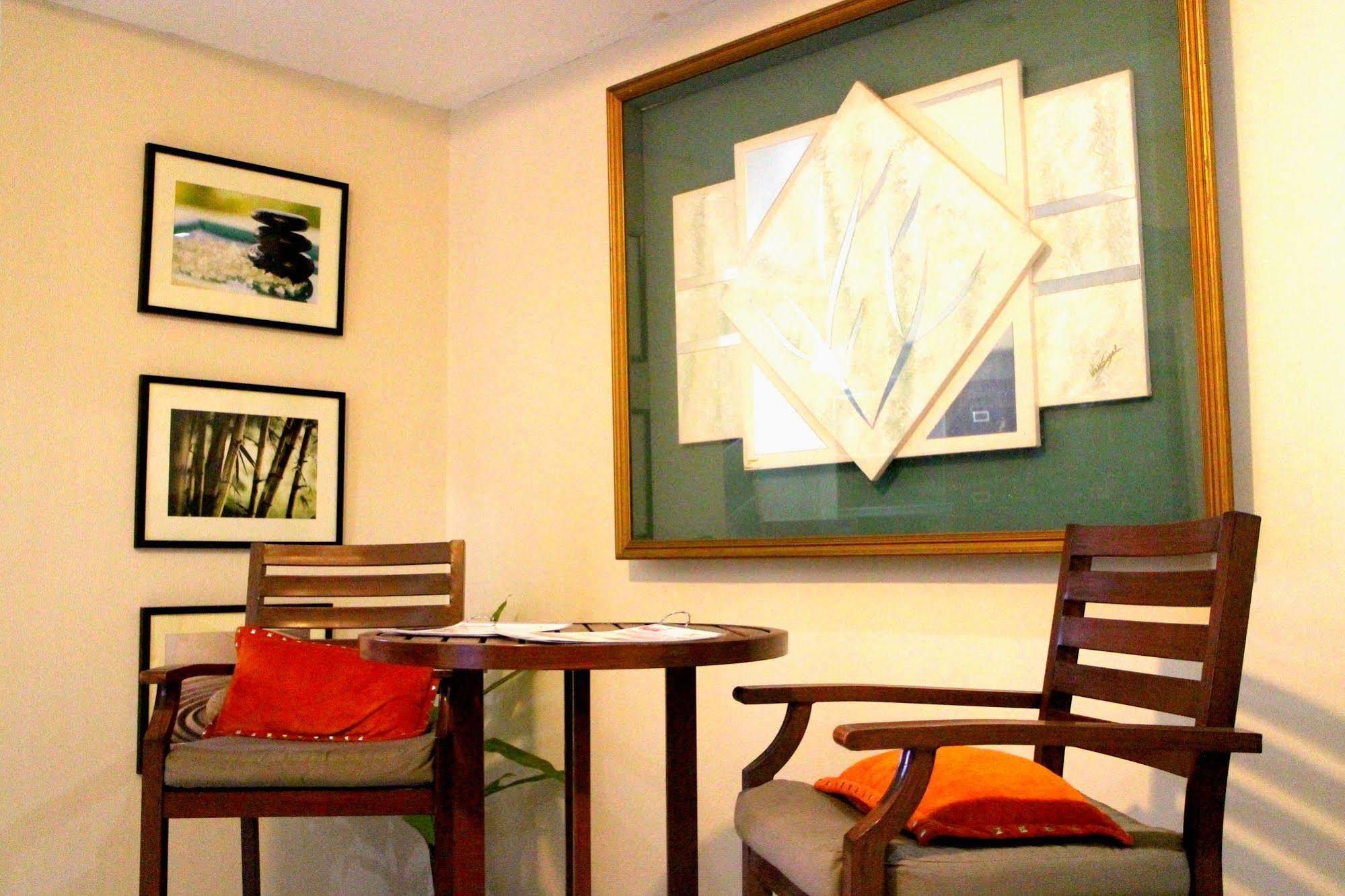 Cebu Budget Hotel - City Center Exterior photo
