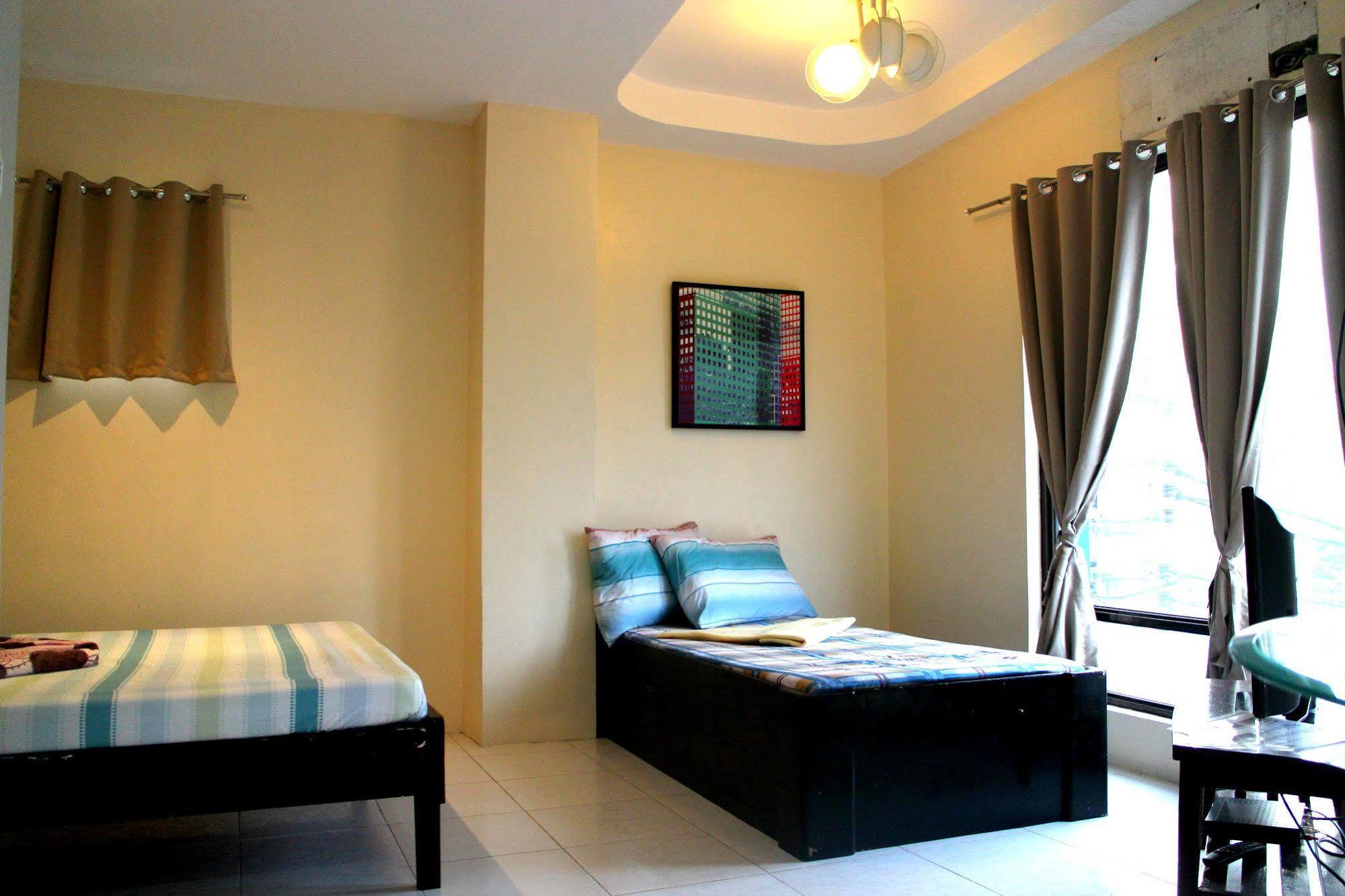 Cebu Budget Hotel - City Center Exterior photo