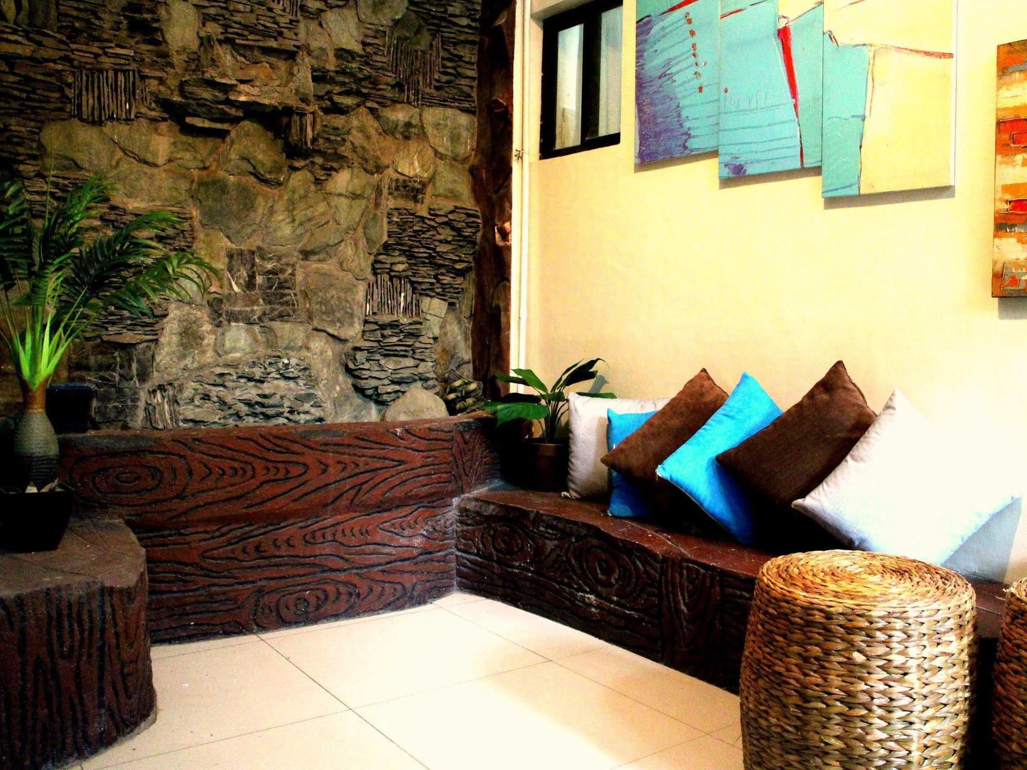Cebu Budget Hotel - City Center Exterior photo